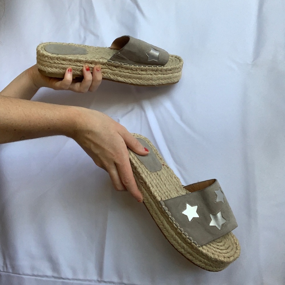 ⭐️Pull&Bear platform sandals⭐️ - Picture 2 of 6